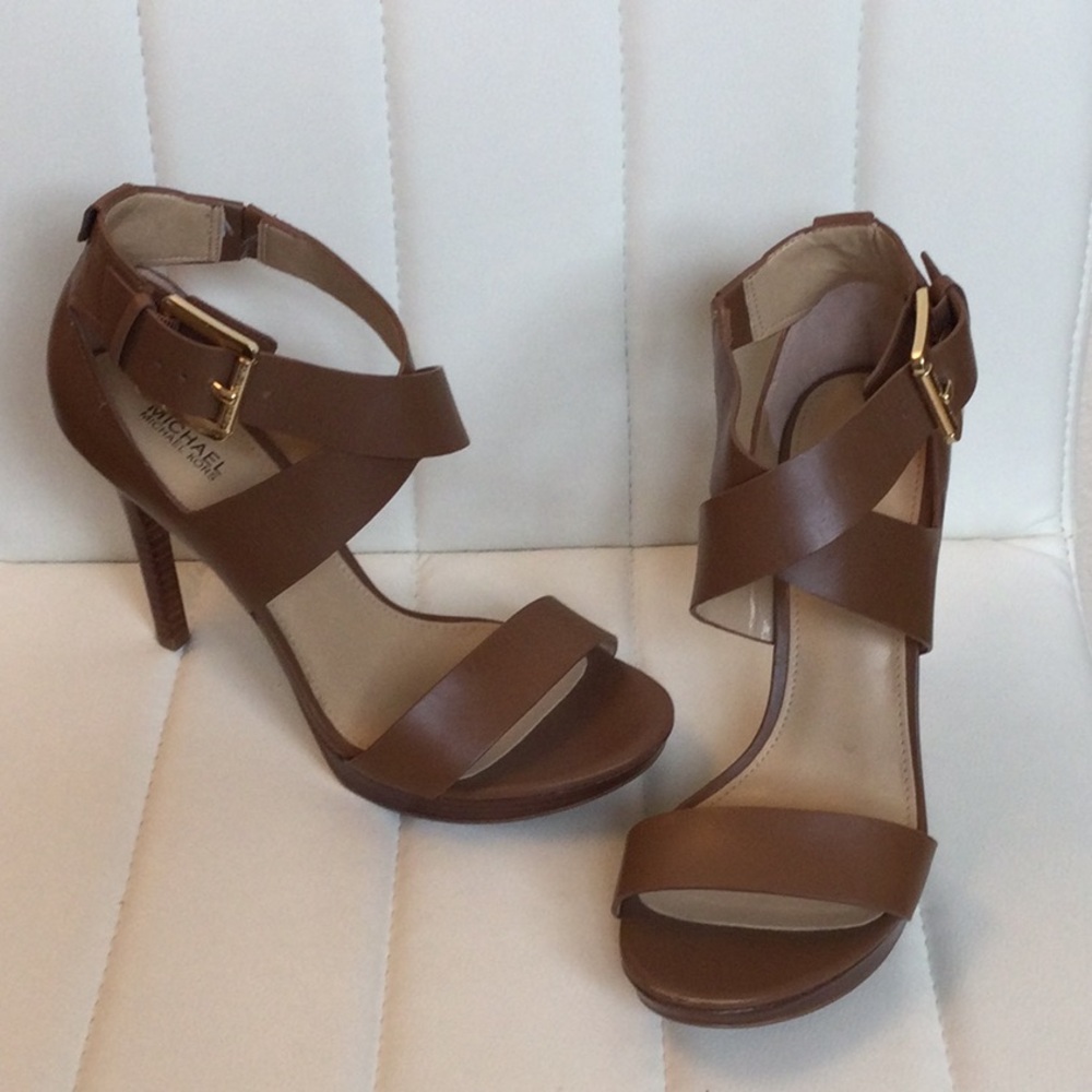 EUC Michael Kors Brown Strappy 8.5 Heeled Sandals Stilettos